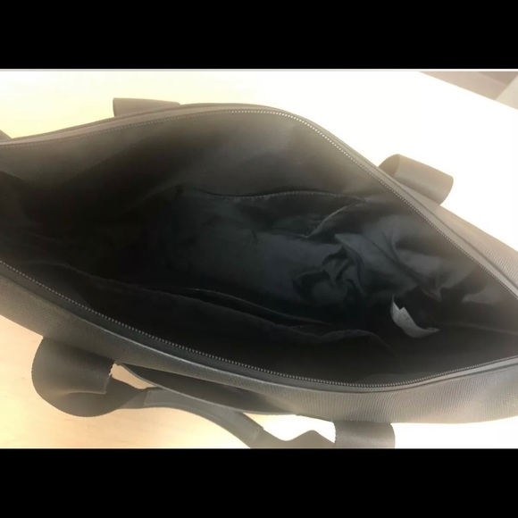 Lululemon return to form duffel bag - Picture 6 of 8